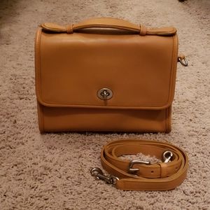 Vintage coach court bag 9870